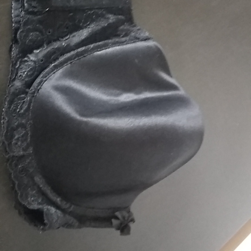 Strapless bra